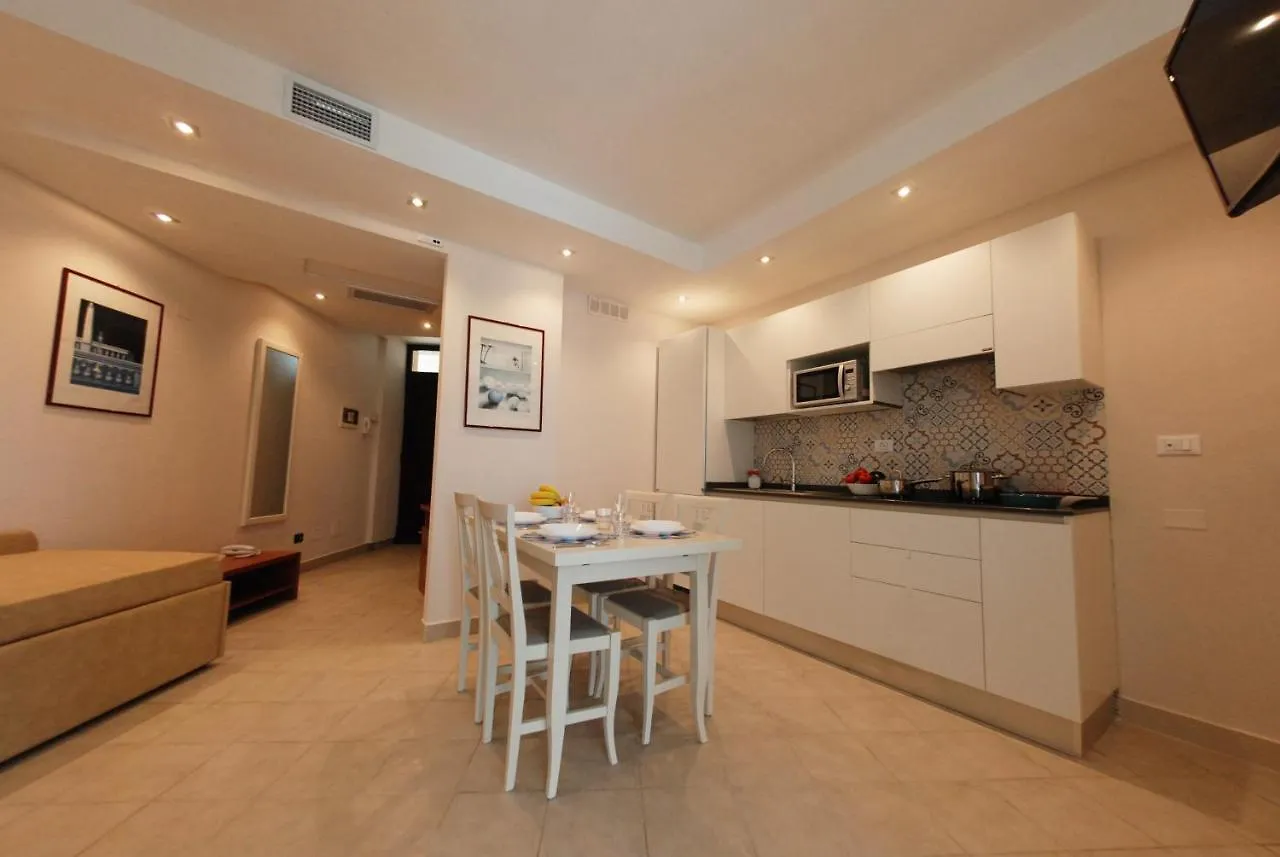 Beverly Park Residence Tirrenia 2*,