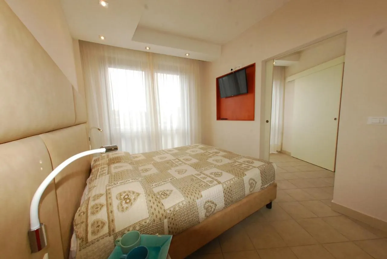 Beverly Park Residence Тиррения