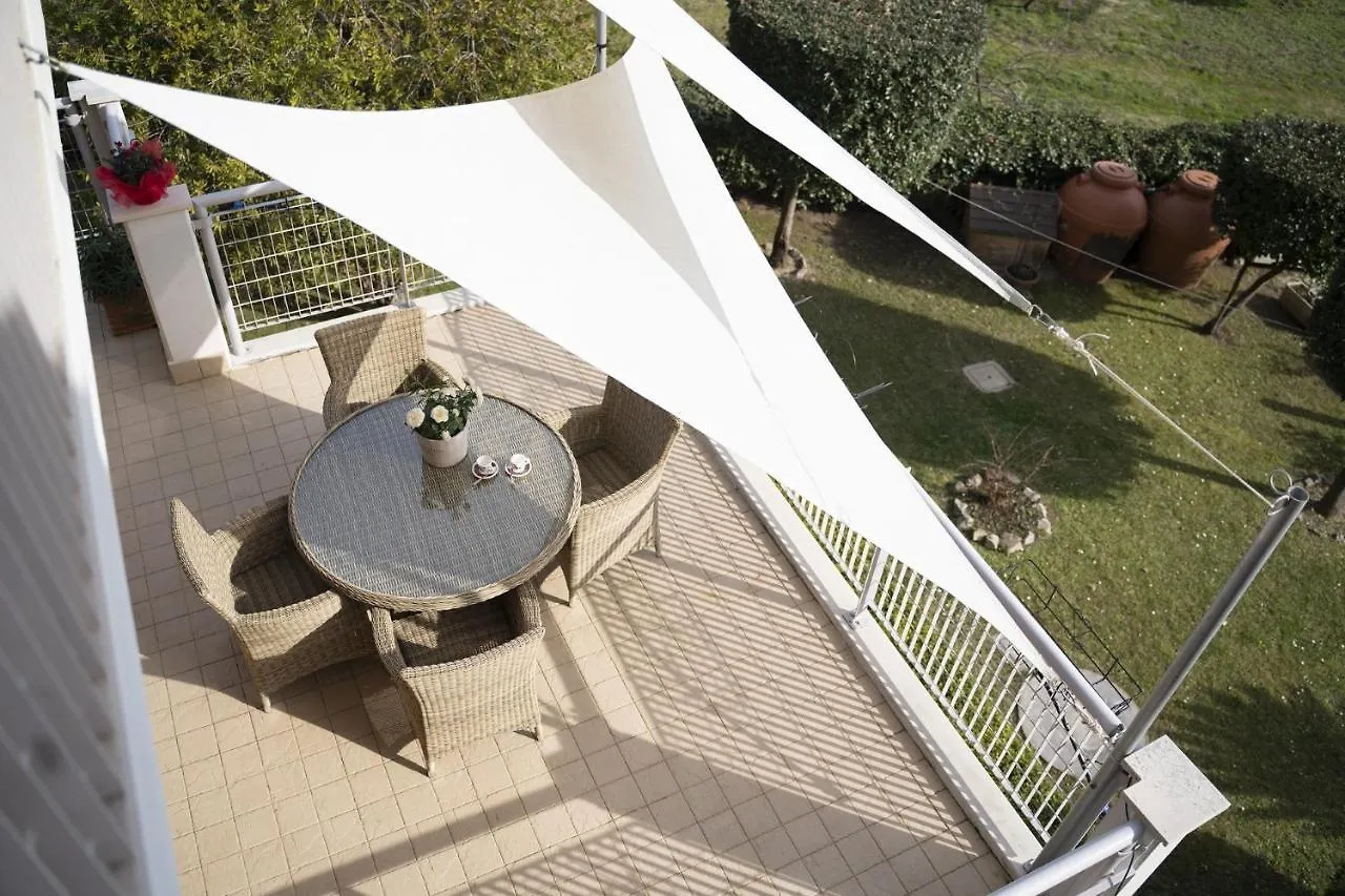 Beverly Park Residence Tirrenia 2*,  Italië